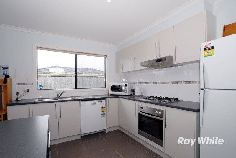 37 Vega Terrace, CRANBOURNE VIC 3977, Cranbourne - Thumbnail 2