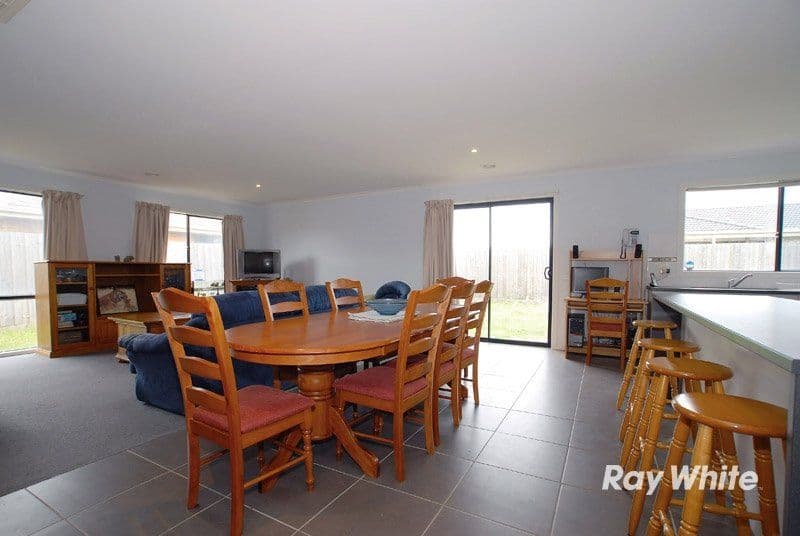 37 Vega Terrace, CRANBOURNE VIC 3977, Cranbourne - Thumbnail 6