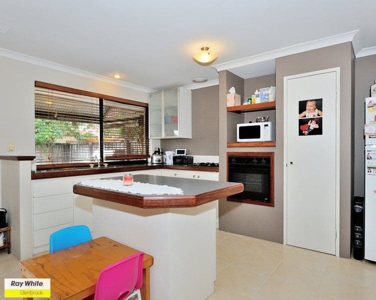 11 Morton Avenue, ELLENBROOK WA 6069, Ellenbrook - Thumbnail 4