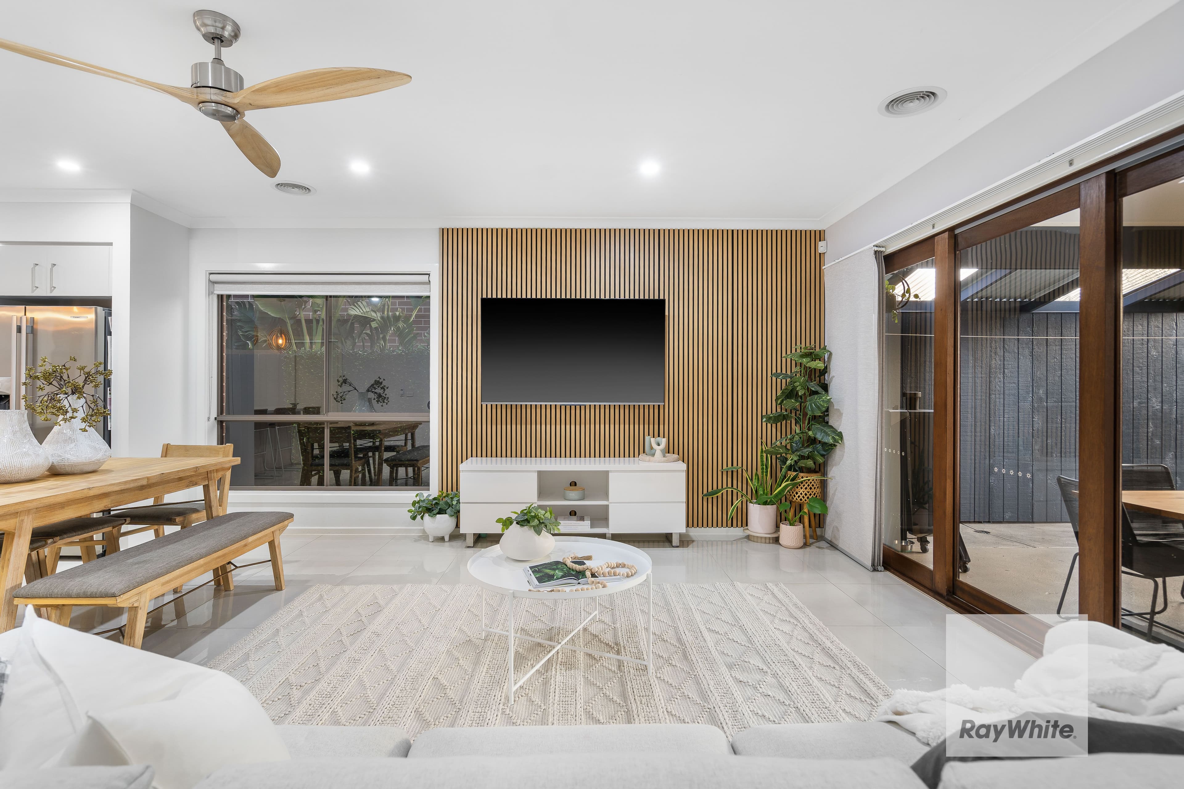 6 Goldstone Grove, AINTREE VIC 3336, Aintree - Thumbnail 6