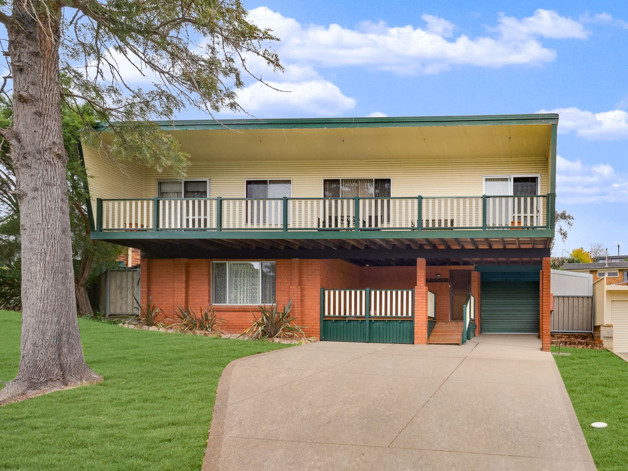 2 Evergreen Avenue, Bradbury NSW 2560, Bradbury - Image 1