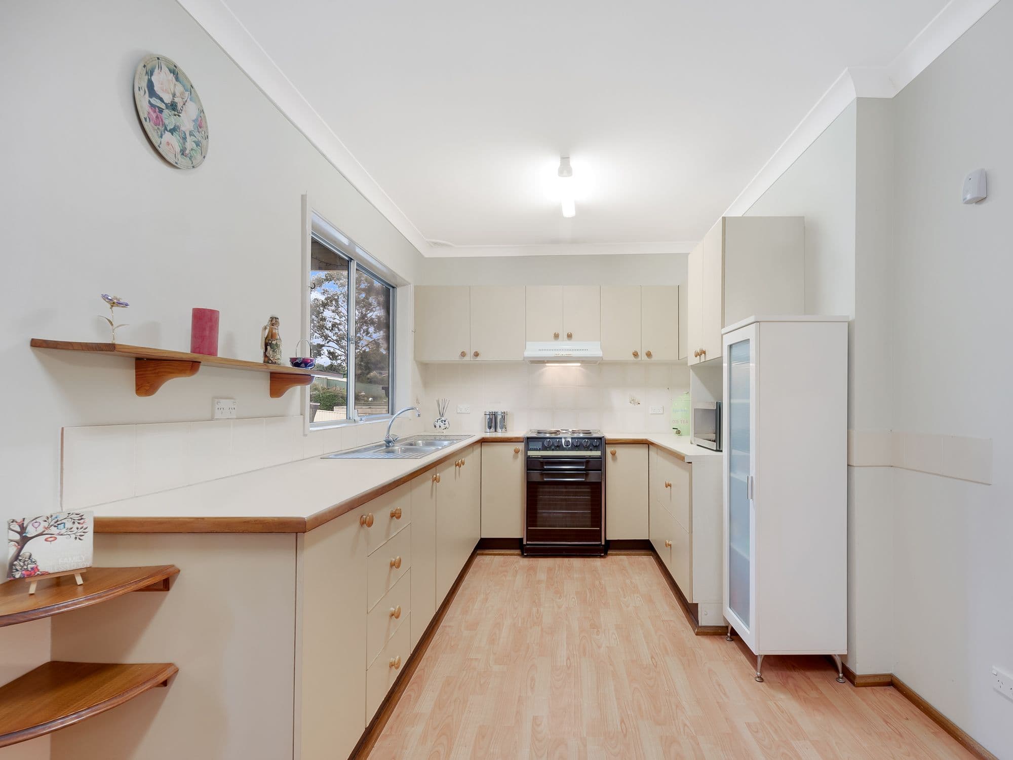 2 Evergreen Avenue, Bradbury NSW 2560, Bradbury - Thumbnail 5