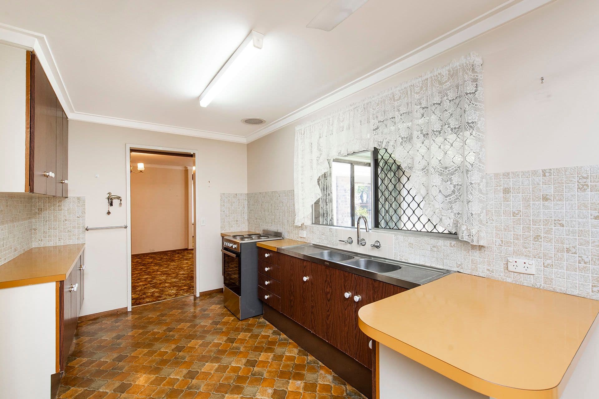 38 Robinson Road, Morley WA 6062, Morley - Thumbnail 3
