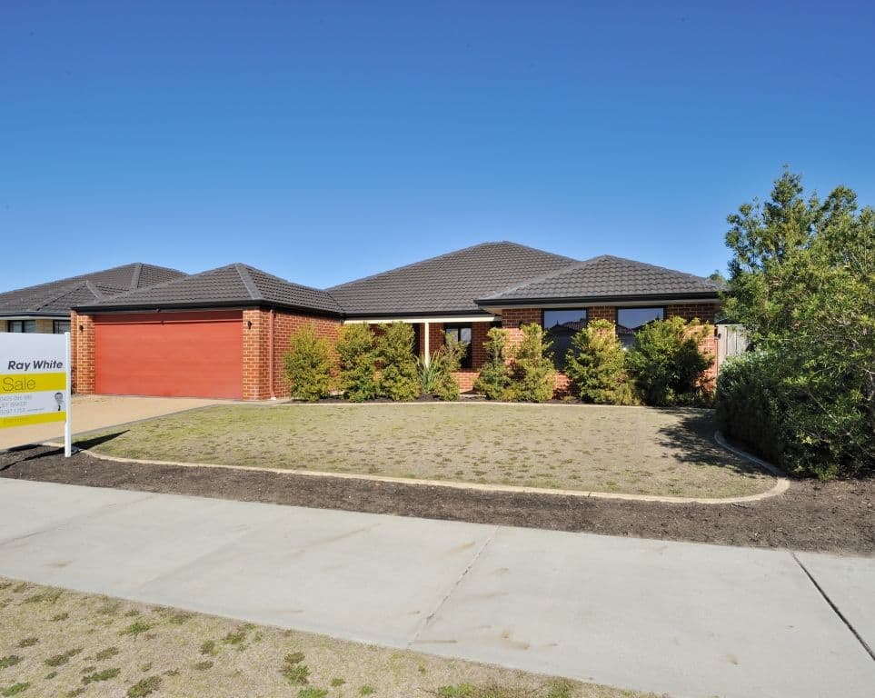 105 Granesse Drive, ELLENBROOK WA 6069, Ellenbrook - Thumbnail 5