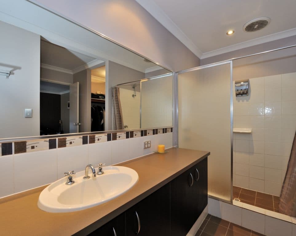 105 Granesse Drive, ELLENBROOK WA 6069, Ellenbrook - Thumbnail 7