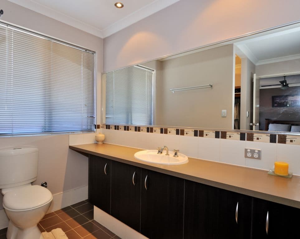 105 Granesse Drive, ELLENBROOK WA 6069, Ellenbrook - Thumbnail 8