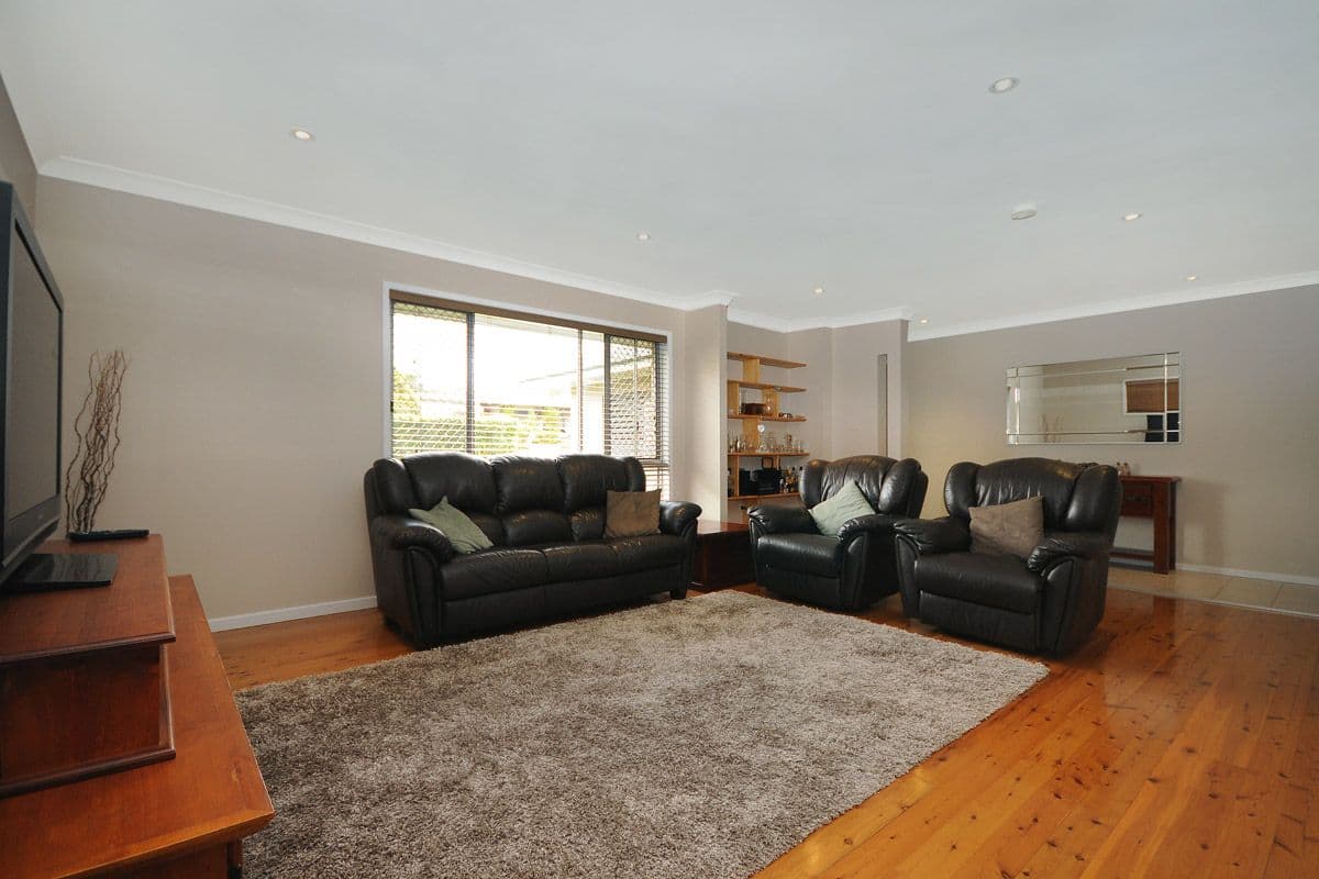 13 Winifred Street, South Toowoomba QLD 4350, South Toowoomba - Thumbnail 2