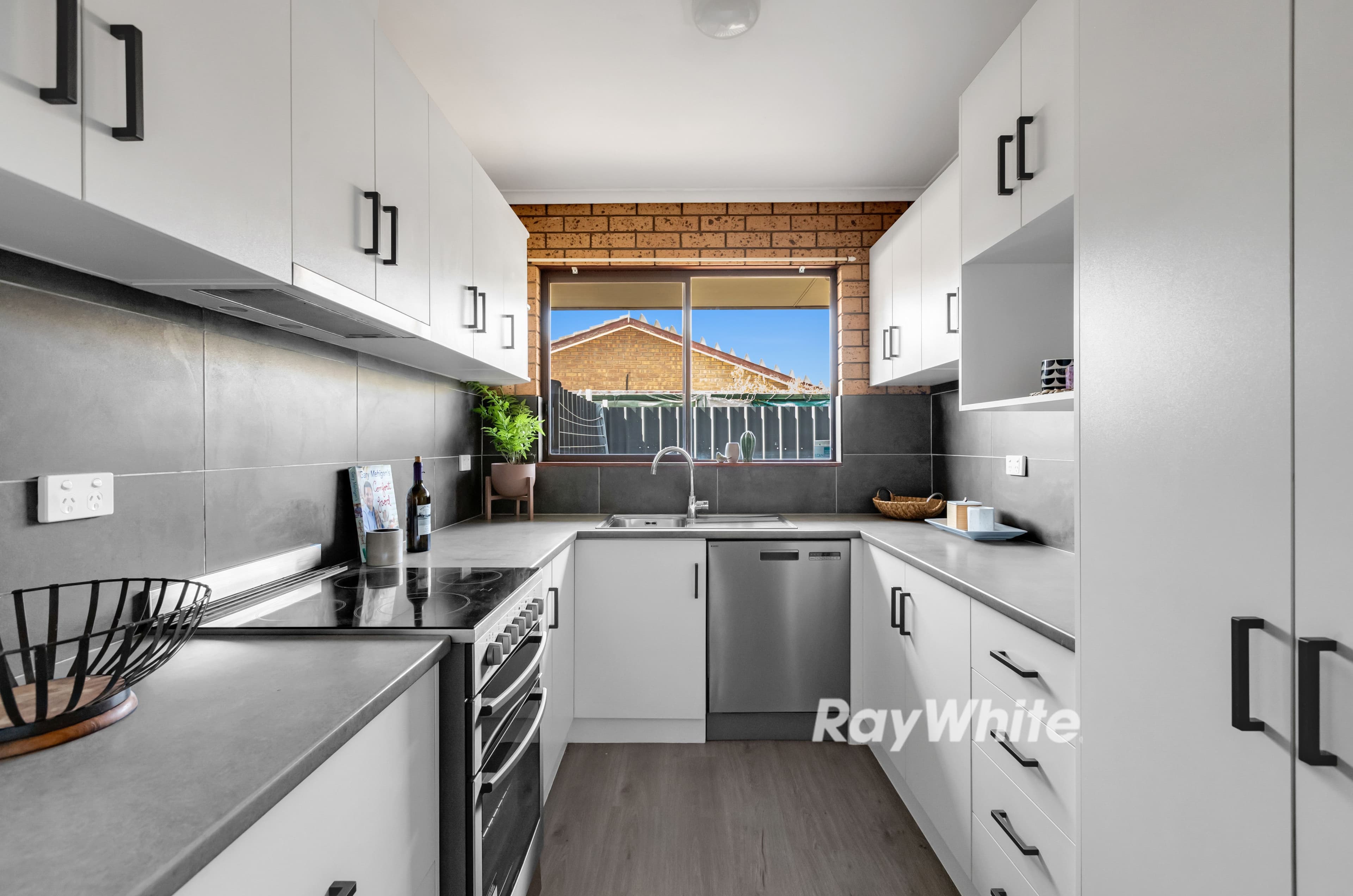 2 Eileen Street, Mildura VIC 3500, Mildura - Image 1