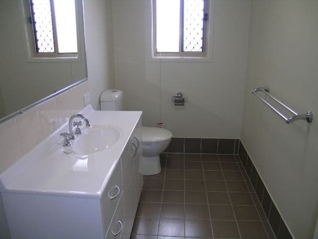 8 Tropical Drive, FOREST LAKE QLD 4078, Forest Lake - Thumbnail 7