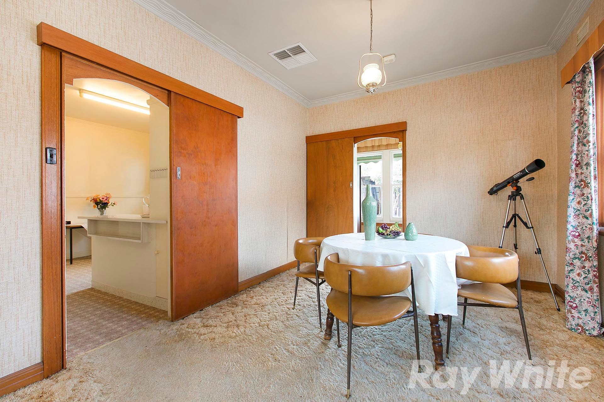 11 Strathearn Avenue, Murrumbeena VIC 3163, Murrumbeena - Thumbnail 3