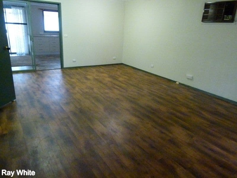 16 Holloway Street, Forbes NSW 2871, Forbes - Thumbnail 4