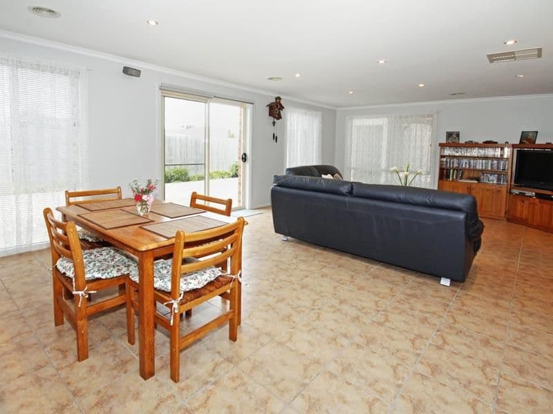 3 Malkeith Court, GROVEDALE VIC 3216, Grovedale - Thumbnail 2