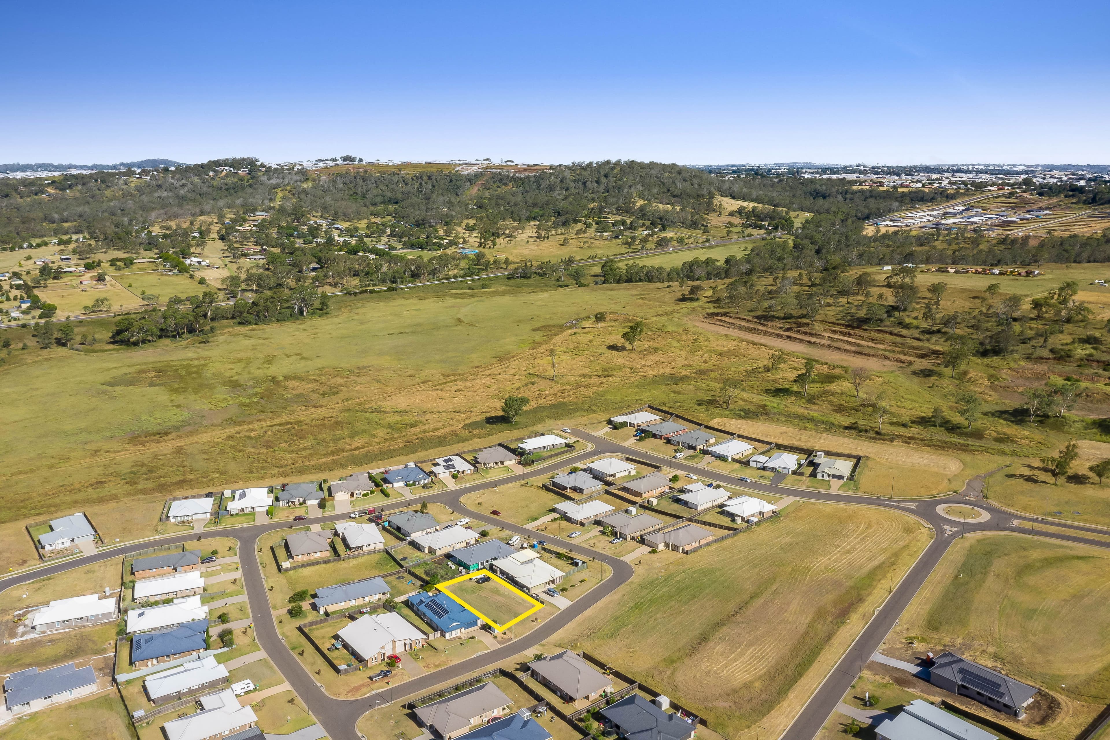 6 Breanna Street, Cotswold Hills QLD 4350, Cotswold Hills - Thumbnail 3
