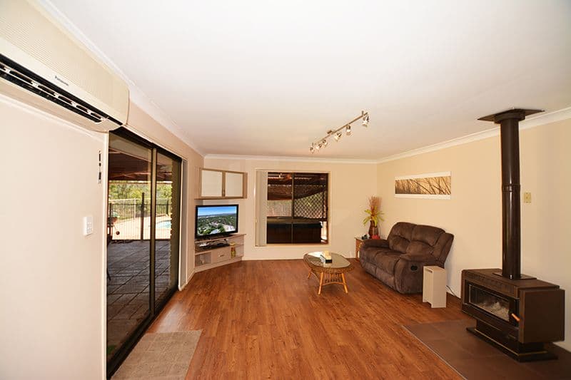 8 High Ridge Road, Gaven QLD 4211, Gaven - Thumbnail 7