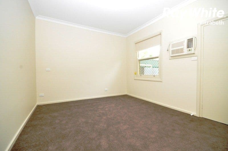 37 Knighton Road, Elizabeth North SA 5113, Elizabeth North - Thumbnail 3