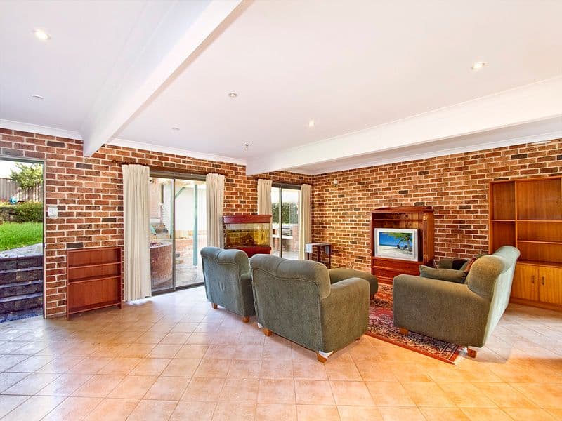73  Sutherland Road, JANNALI NSW 2226, Jannali - Thumbnail 2