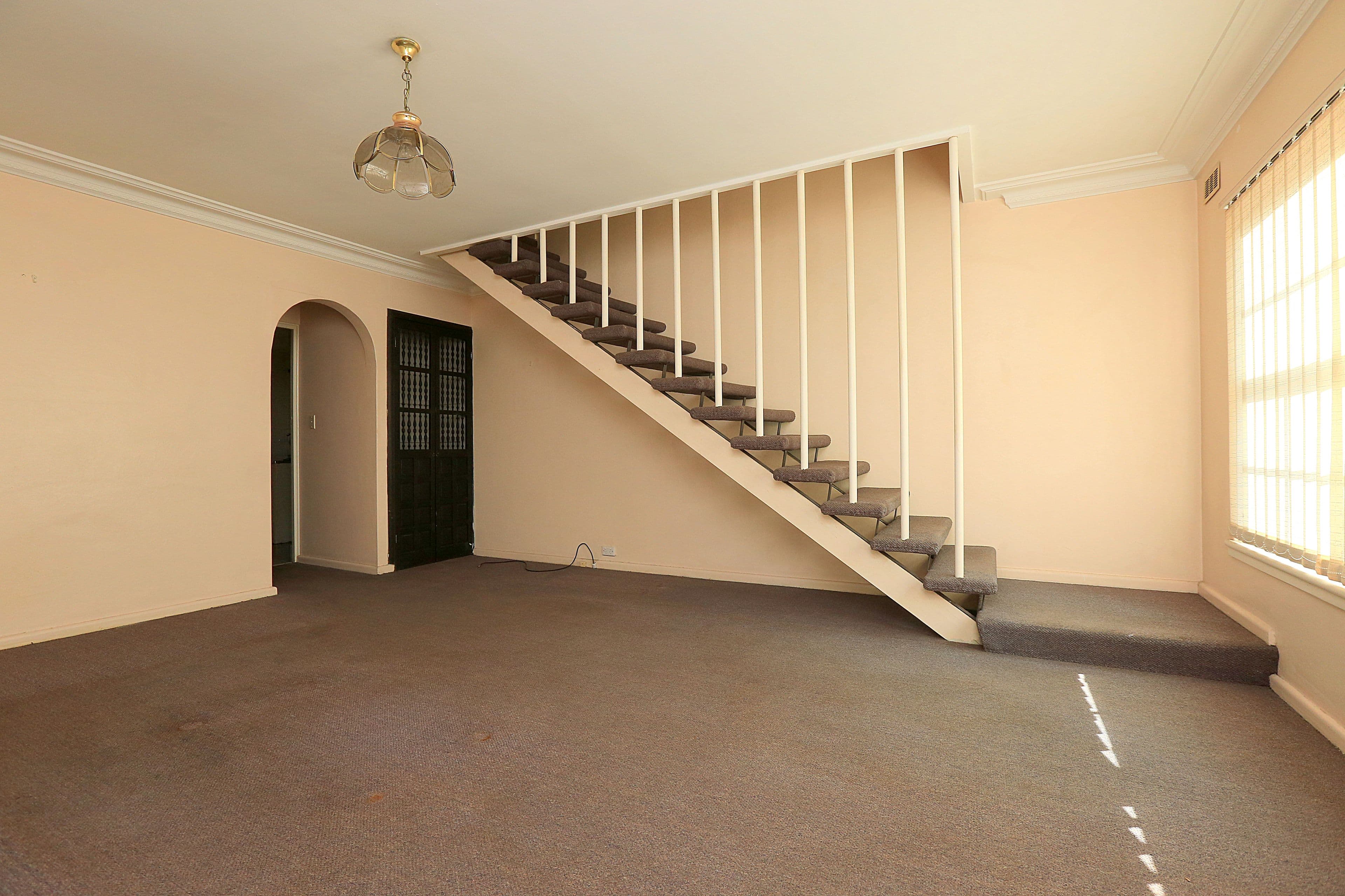11 Second Avenue, Campsie - Thumbnail 2