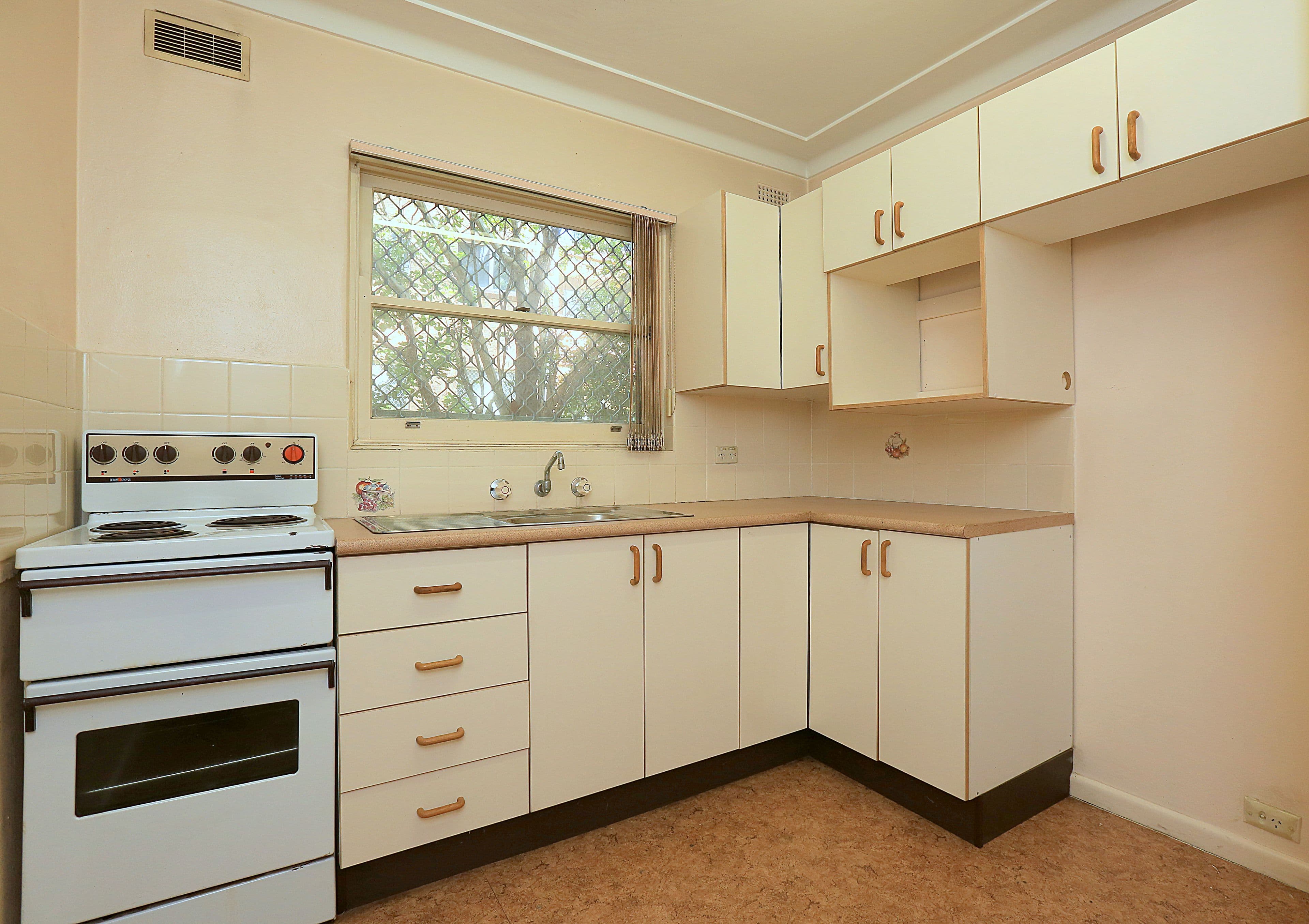 11 Second Avenue, Campsie - Thumbnail 3