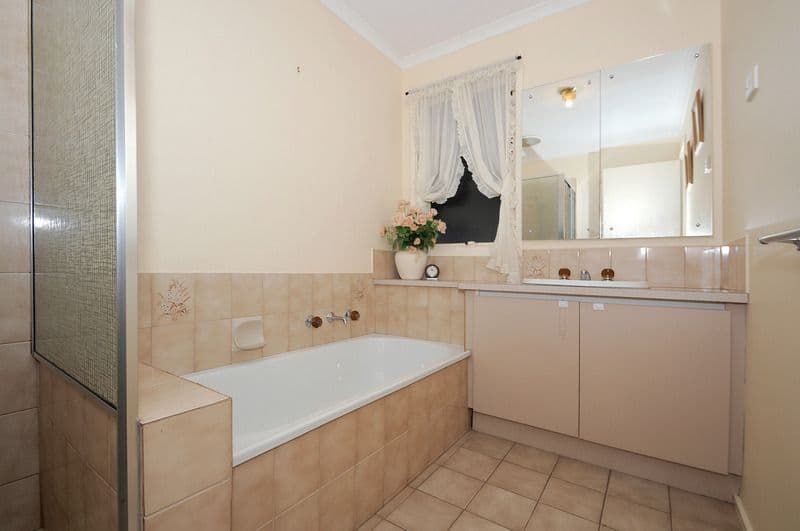 31 Gamble Road, CARRUM DOWNS VIC 3201, Carrum Downs - Thumbnail 8