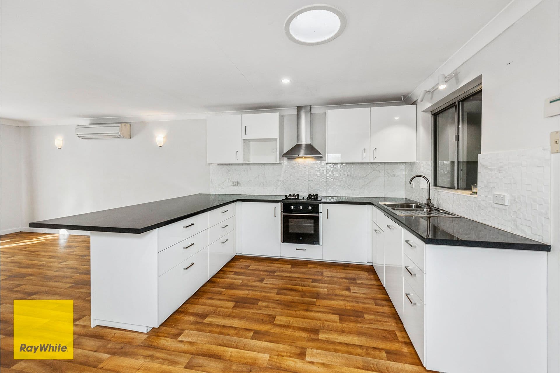 3 Wilkins Road, Kalamunda WA 6076, Kalamunda - Thumbnail 5