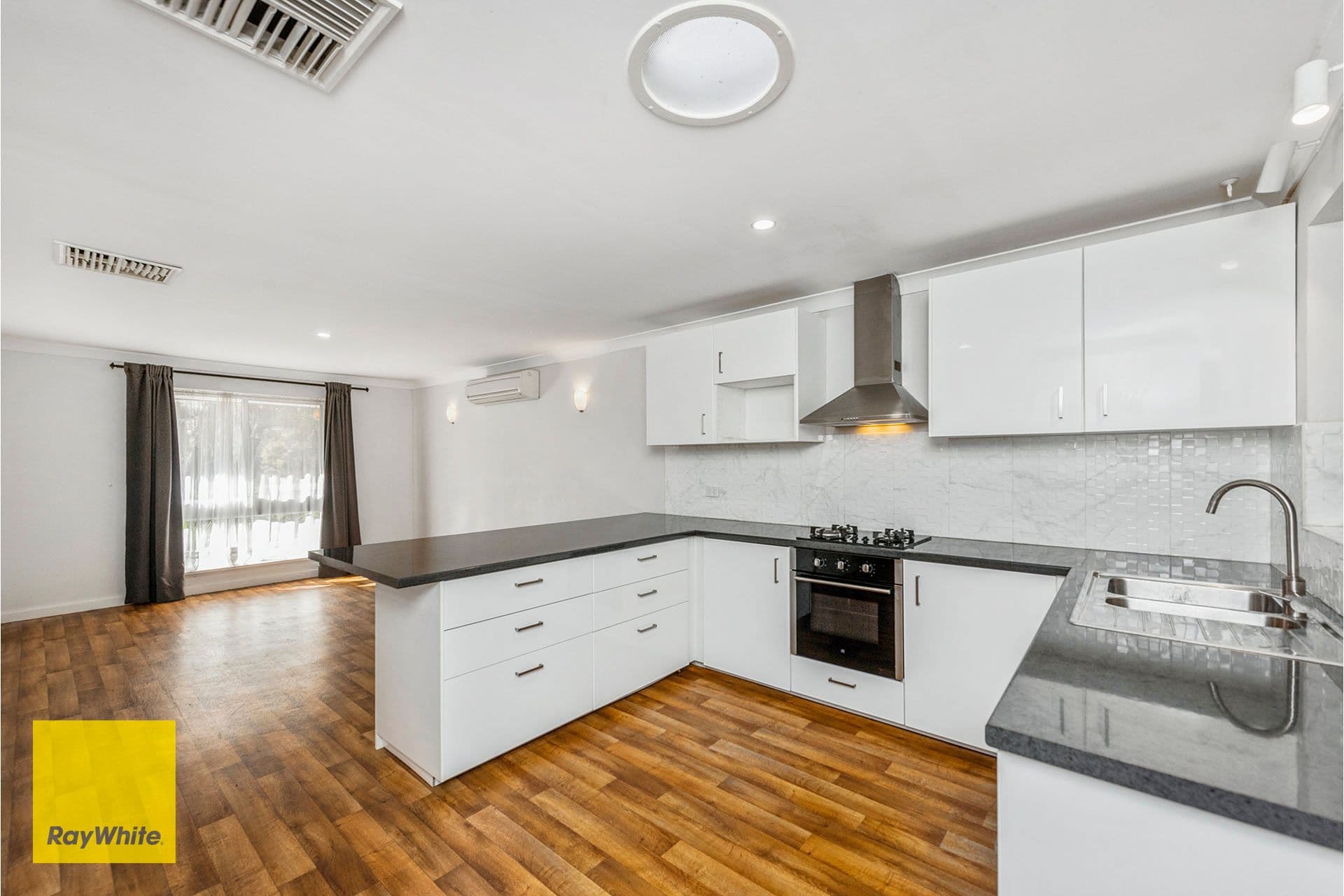 3 Wilkins Road, Kalamunda WA 6076, Kalamunda - Thumbnail 6