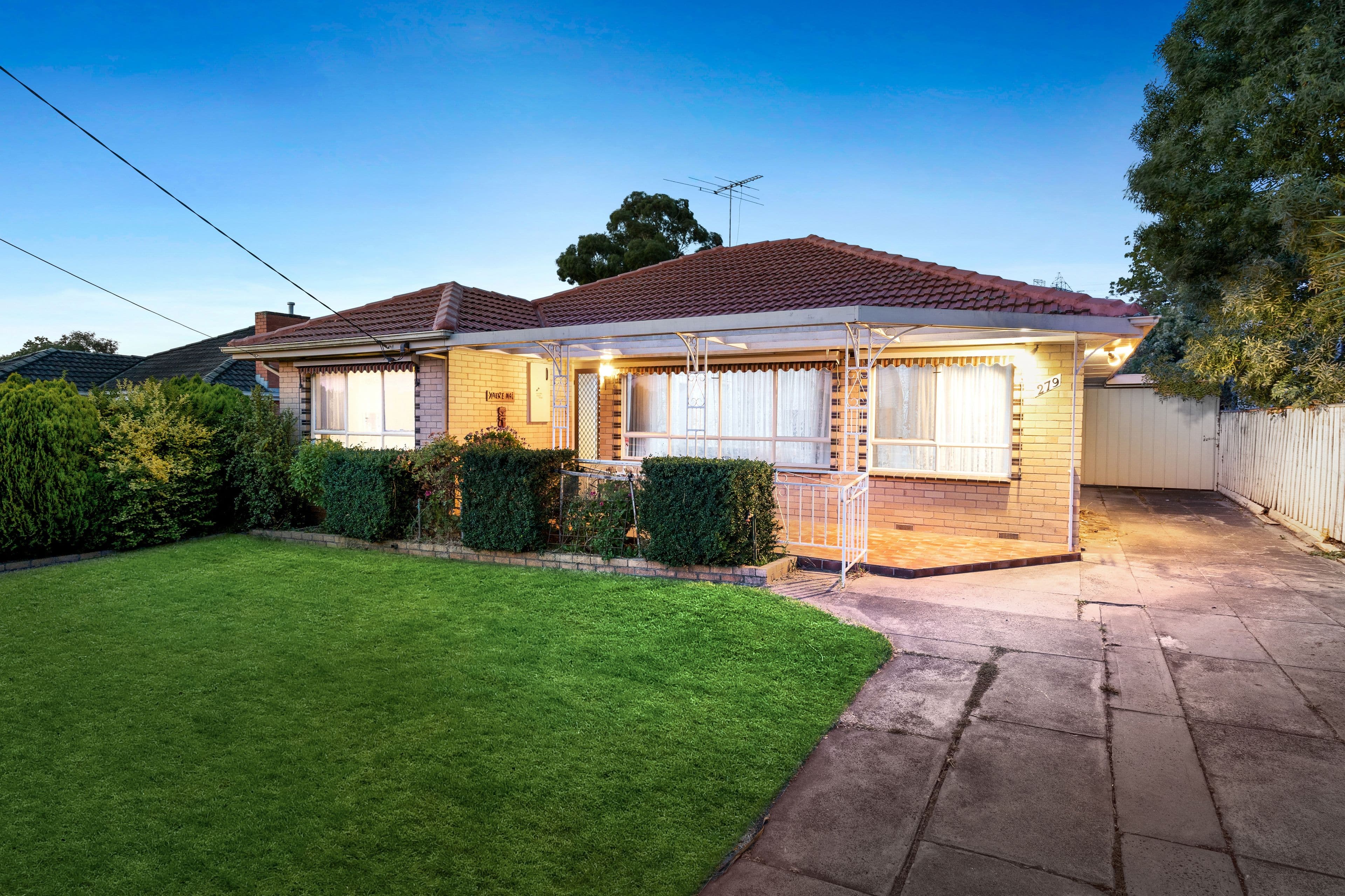 279 Greenwood Drive, Watsonia VIC 3087, Watsonia - Thumbnail 3