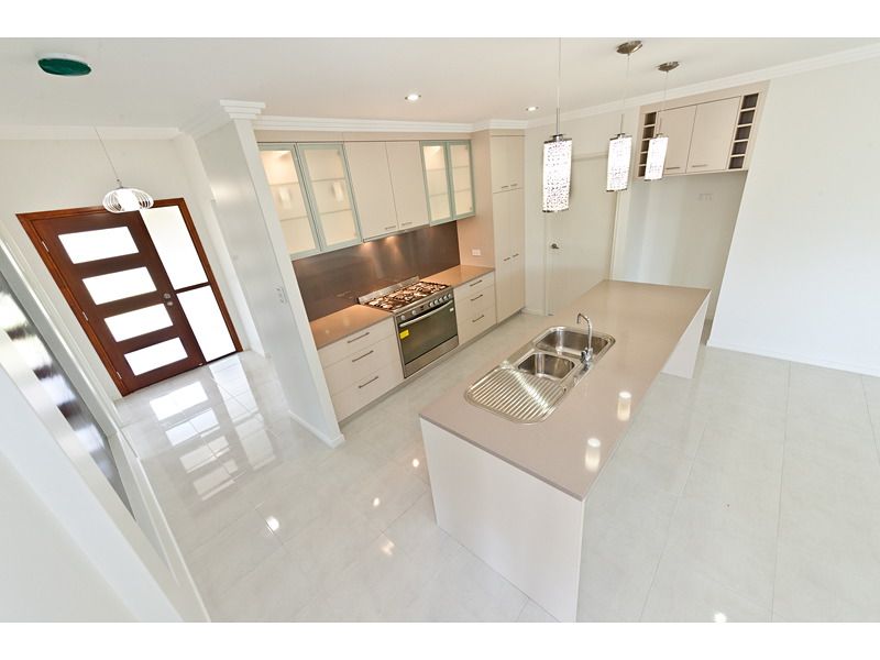 20 Tamarind Avenue, NORMAN GARDENS QLD 4701, Norman Gardens - Thumbnail 6