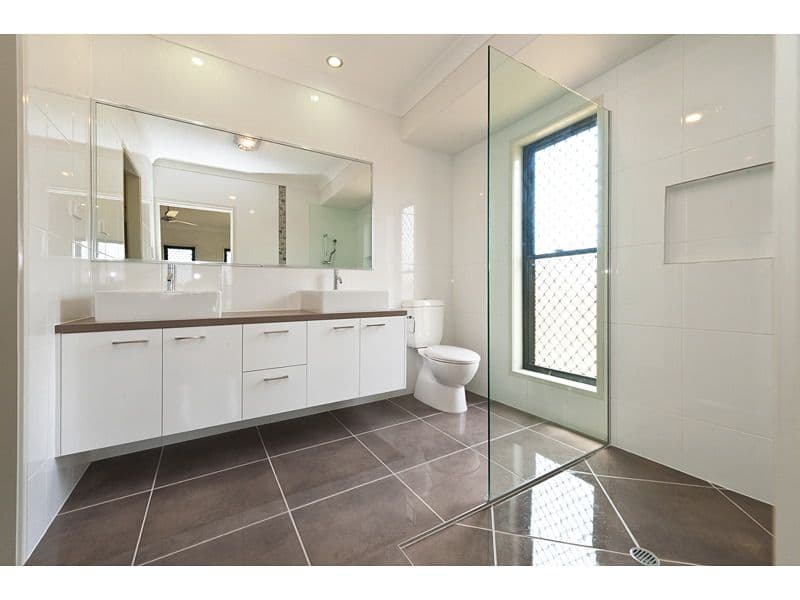 20 Tamarind Avenue, NORMAN GARDENS QLD 4701, Norman Gardens - Thumbnail 8