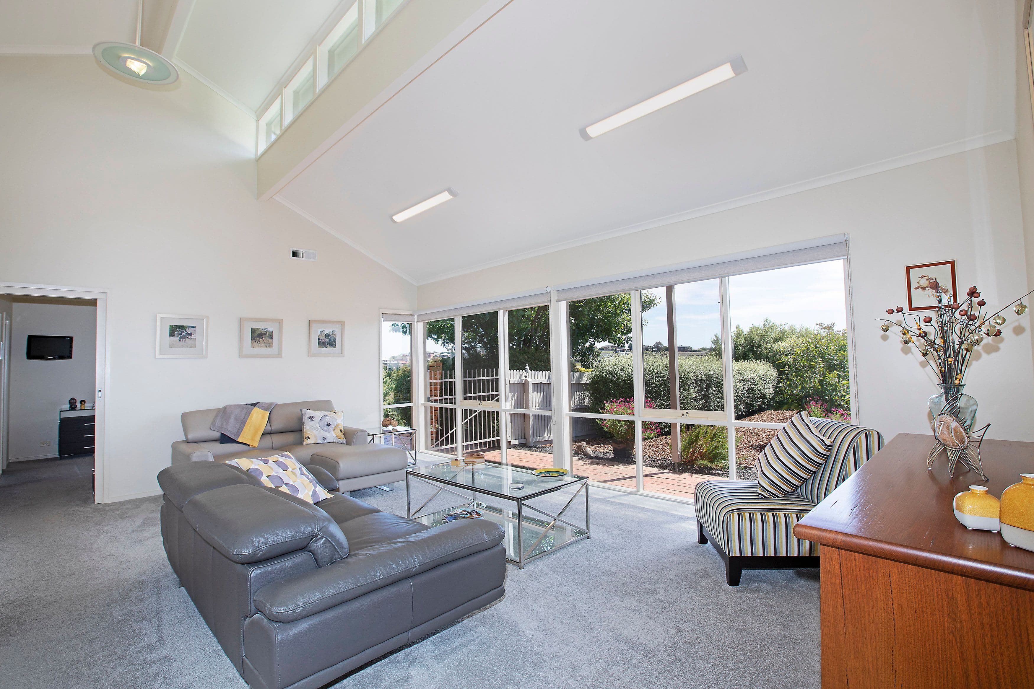 28 Grosvenor Drive, Wandana Heights VIC 3216, Wandana Heights - Thumbnail 4