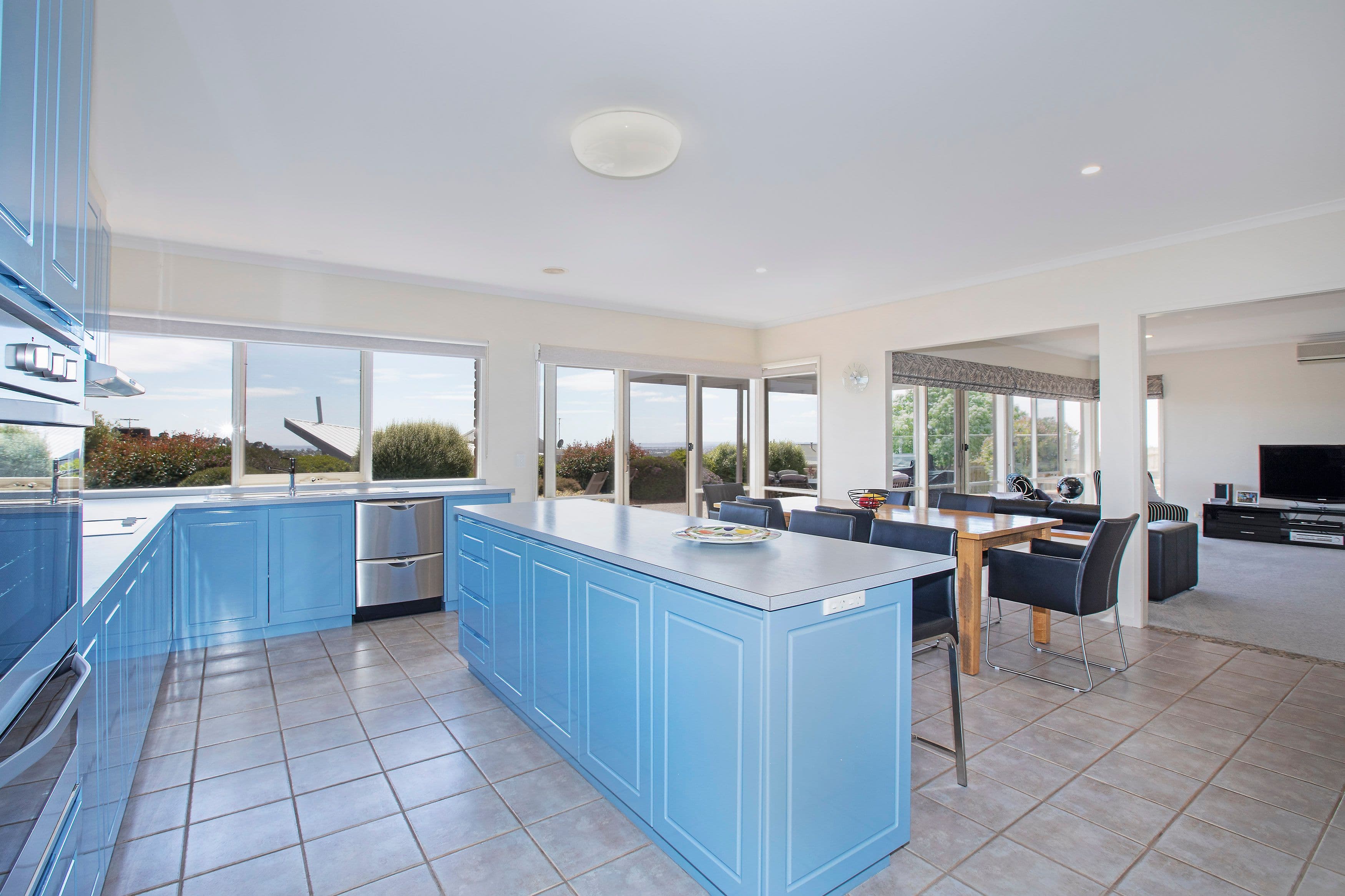 28 Grosvenor Drive, Wandana Heights VIC 3216, Wandana Heights - Thumbnail 6