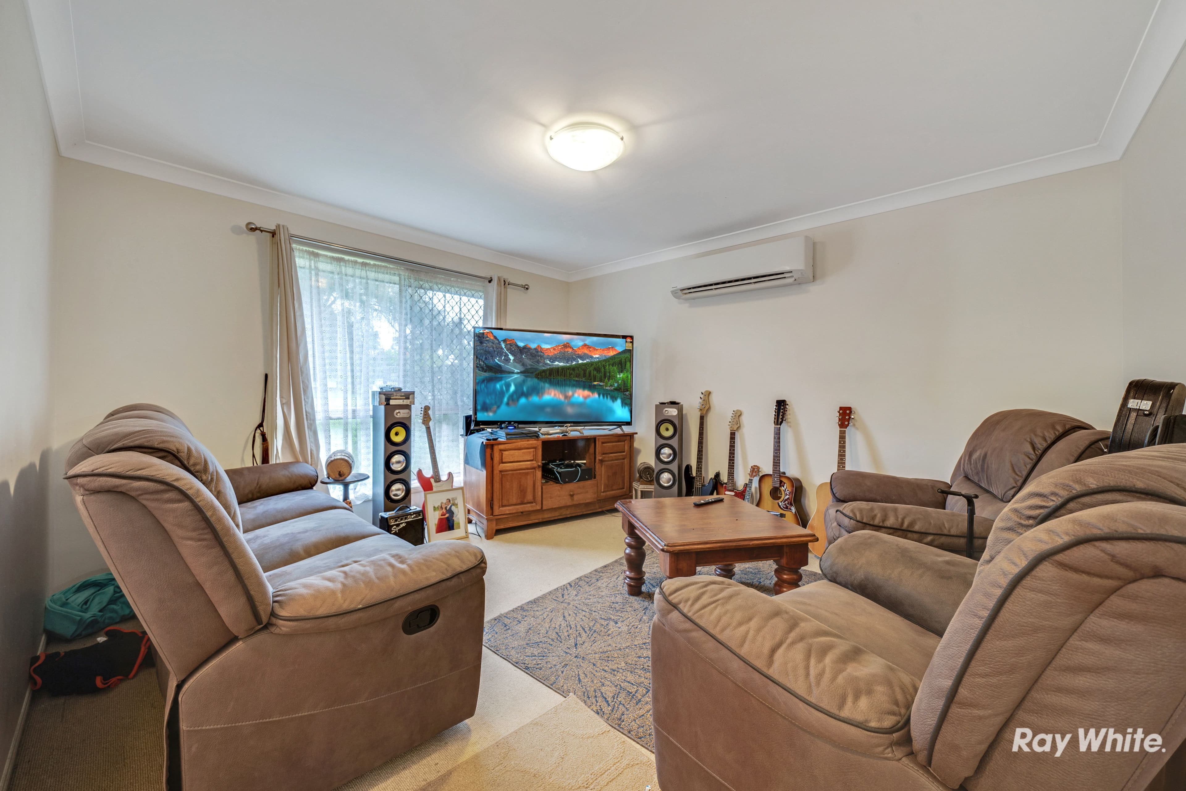 10 Golden Penda Drive, FLAGSTONE QLD 4280, Flagstone - Thumbnail 2