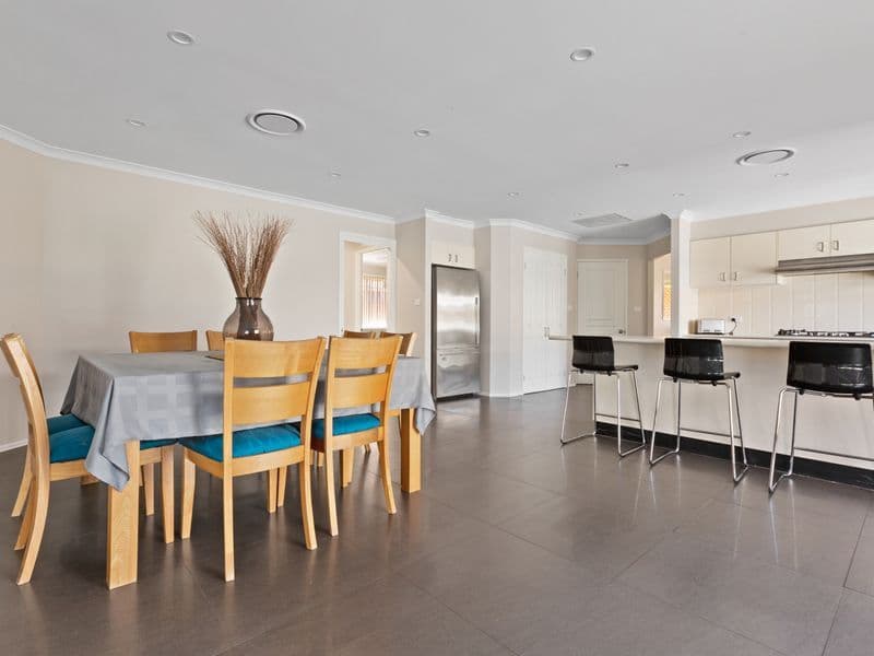 8 Clementine Street, Parklea NSW 2768, Parklea - Thumbnail 3