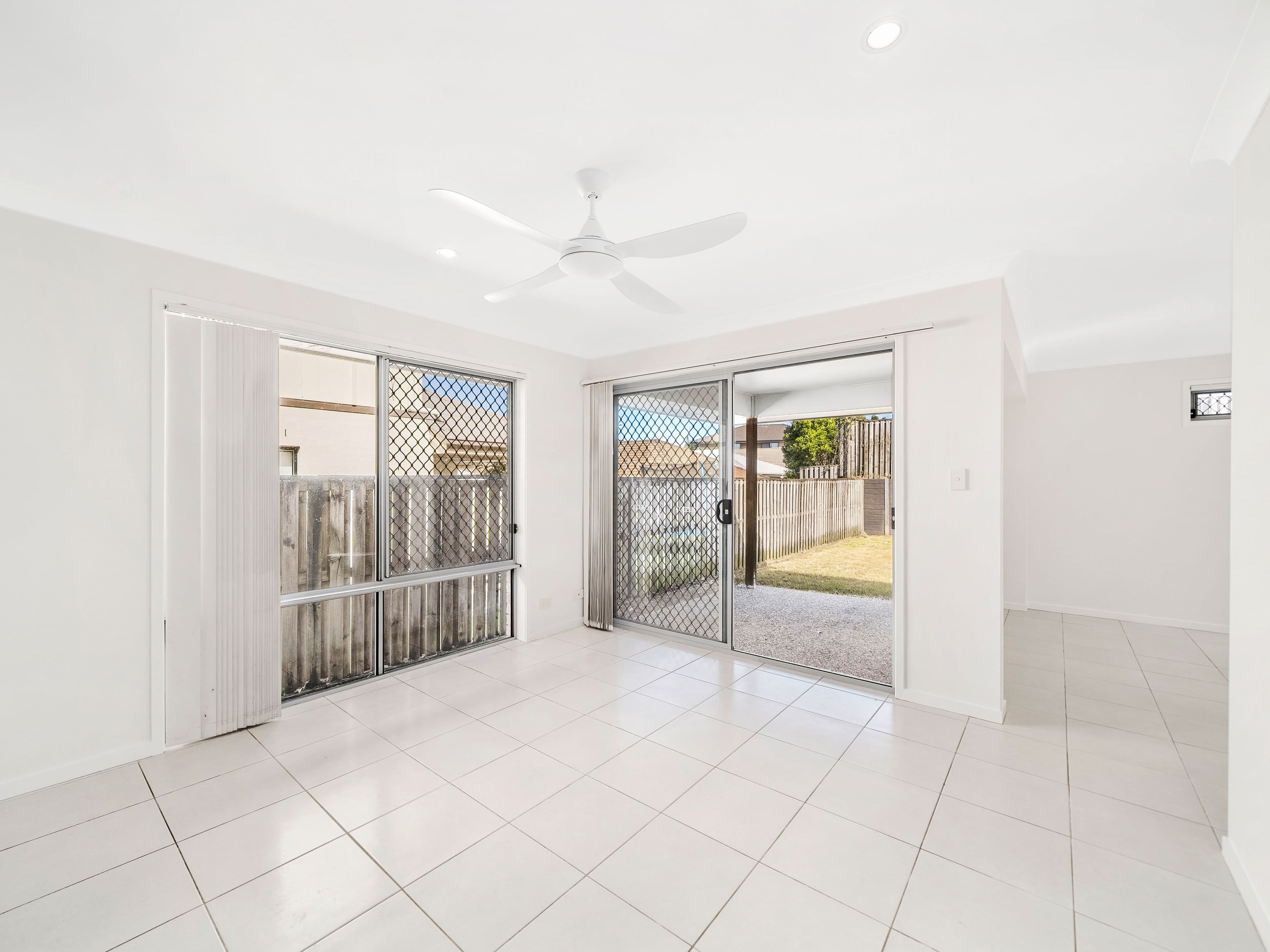 39 Bowerbird Crescent, Dakabin QLD 4503, Dakabin - Thumbnail 4