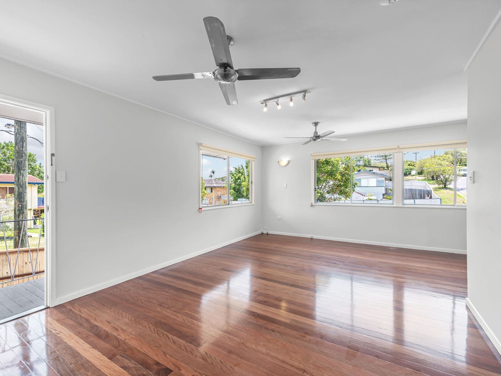 5 Risdon Street, Chermside West QLD 4032, Chermside West - Thumbnail 3