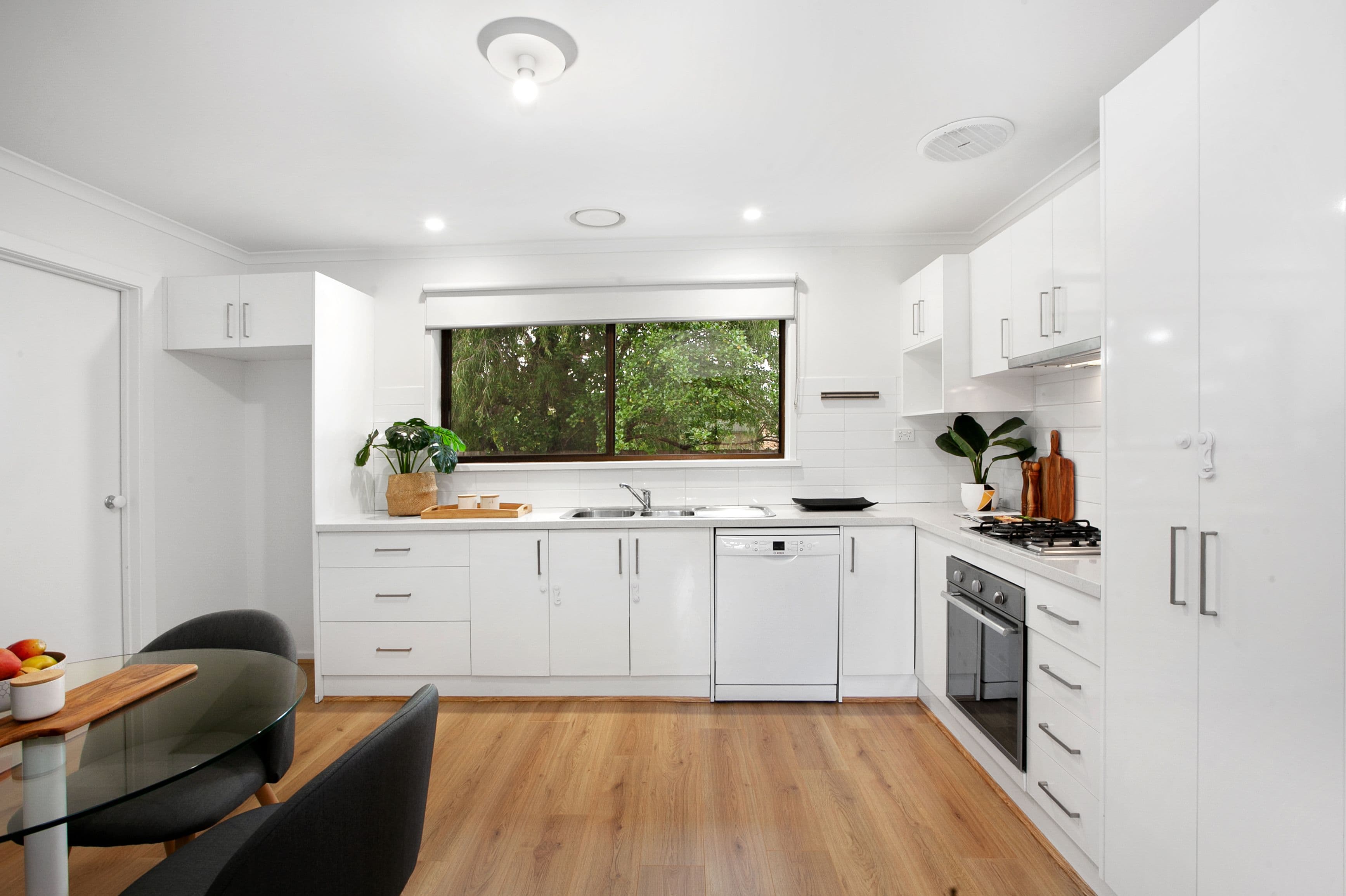 27 Lloyd Avenue, Reservoir VIC 3073, Reservoir - Thumbnail 7