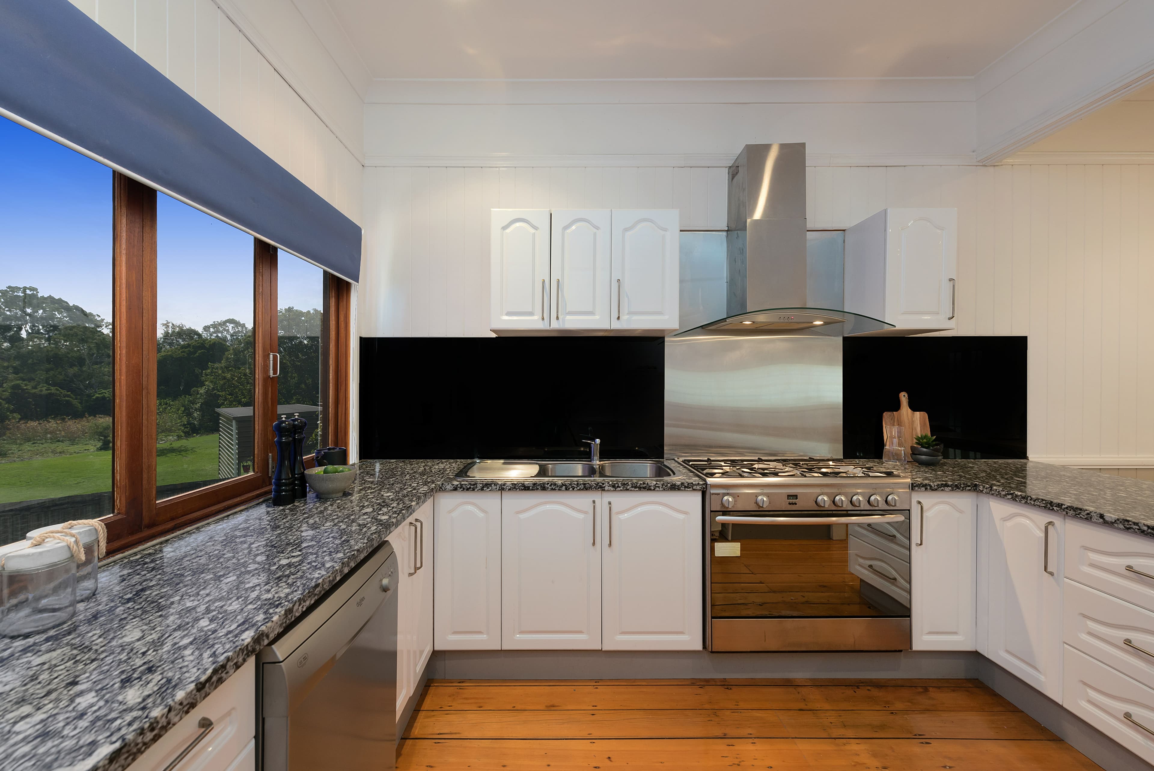 52 Reynolds Street, Carindale QLD 4152, Carindale - Thumbnail 4