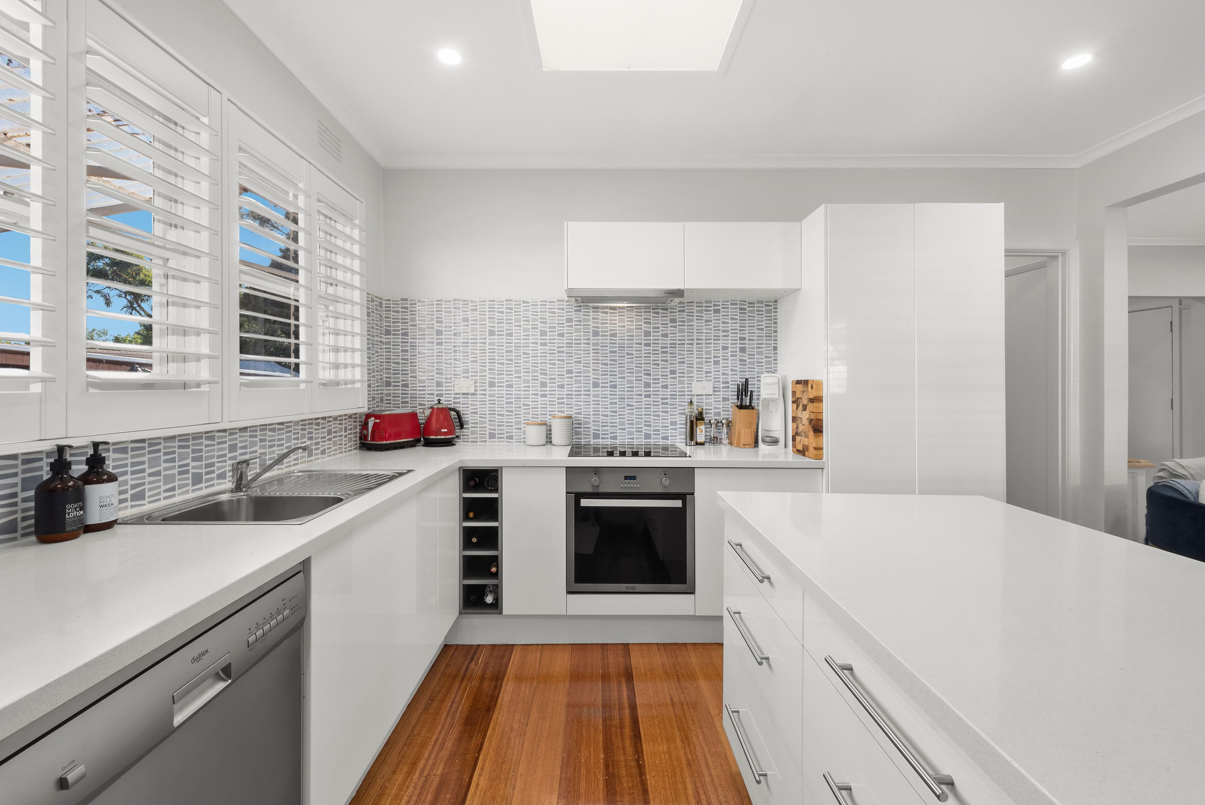 9 Surrey Street, Ringwood VIC 3134, Ringwood - Thumbnail 3