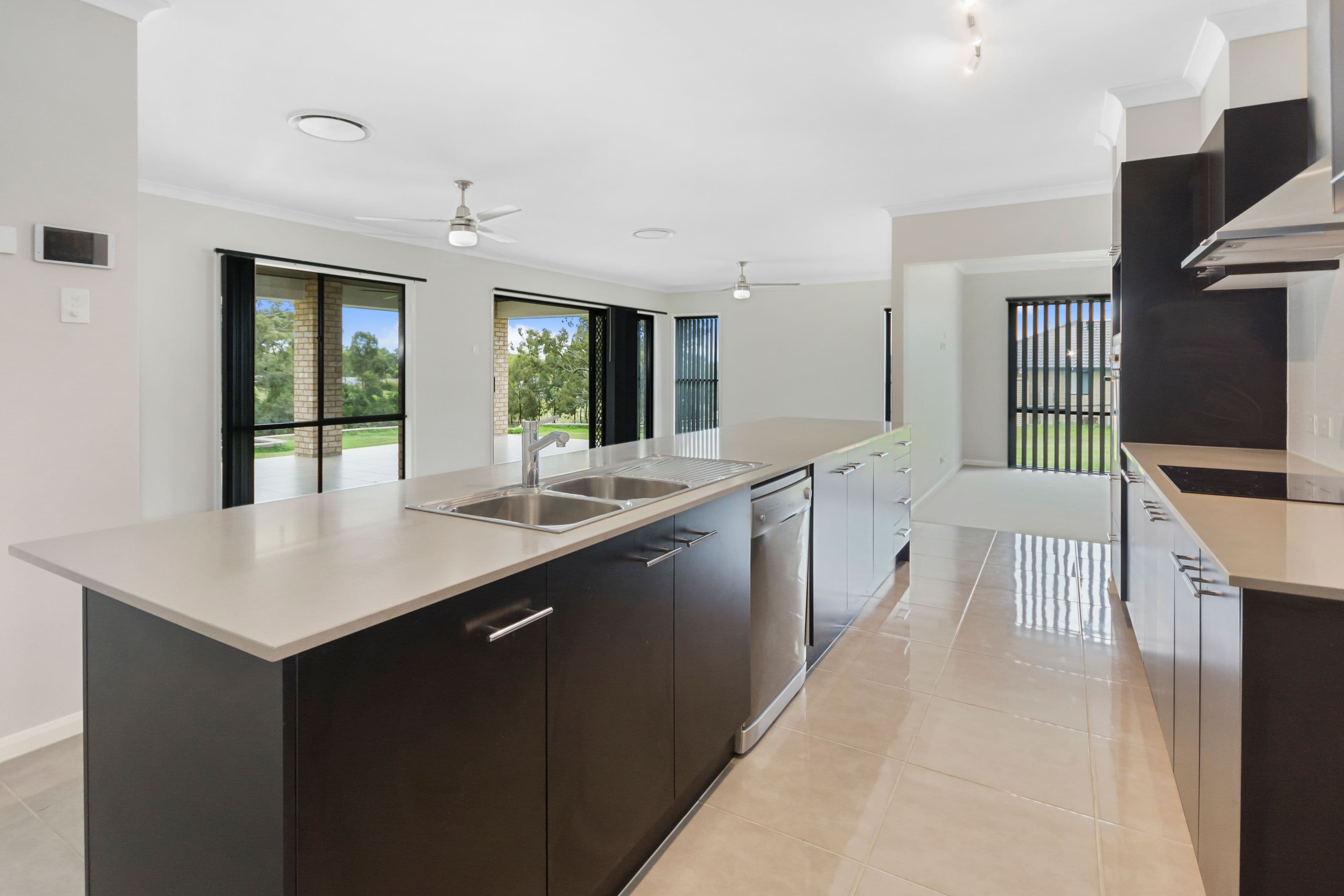 20 Westwood Crescent, Hatton Vale QLD 4341, Hatton Vale - Thumbnail 3
