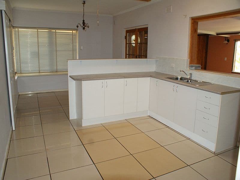 15 Leslie Street, MURRAY BRIDGE SA 5253, Murray Bridge - Thumbnail 6