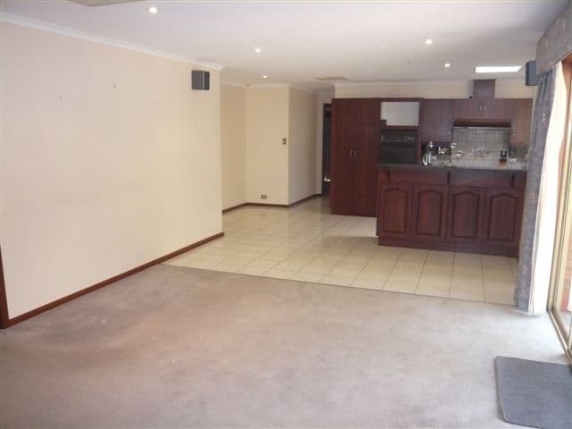 2 Ingham Way, SALISBURY HEIGHTS SA 5109, Salisbury Heights - Thumbnail 7