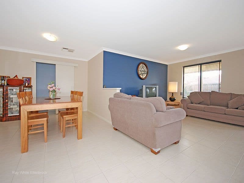 74 Halpin Circle, ELLENBROOK WA 6069, Ellenbrook - Thumbnail 4