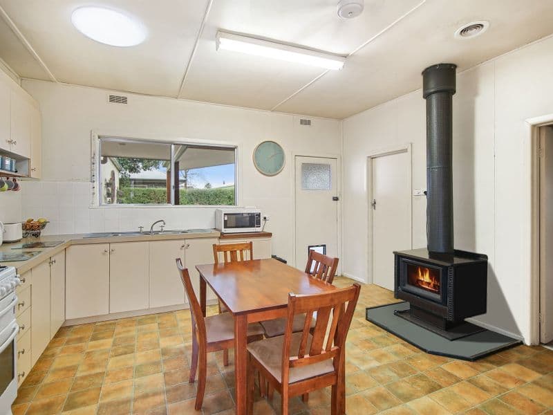 16 Kitchen Street, Mansfield VIC 3722, Mansfield - Thumbnail 3