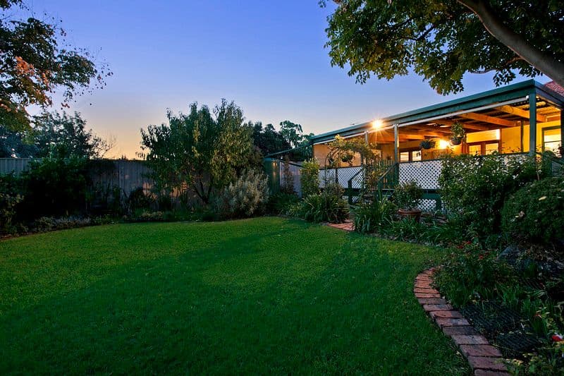 19 Ashleigh Avenue, FELIXSTOW SA 5070, Felixstow - Thumbnail 2