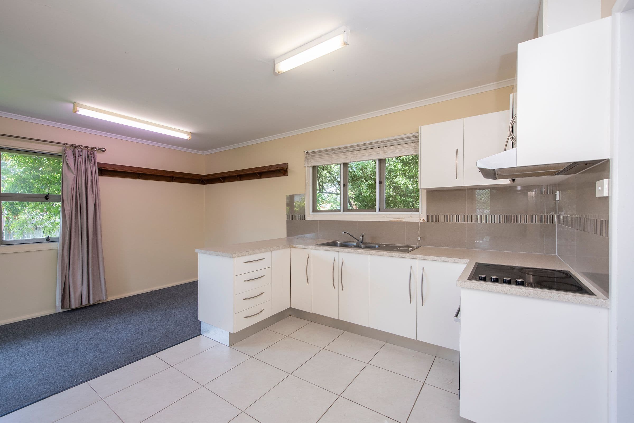 170 Smith Road, Woodridge QLD 4114, Woodridge - Thumbnail 5
