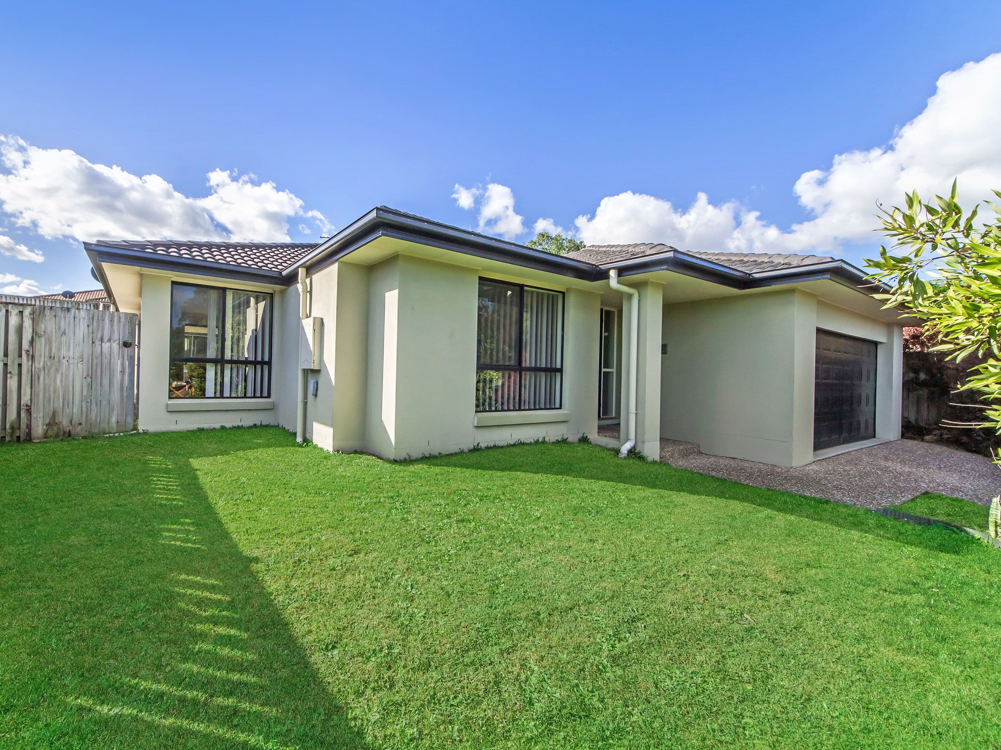 14 Ambition Street, Ormeau QLD 4208, Ormeau - Thumbnail 2