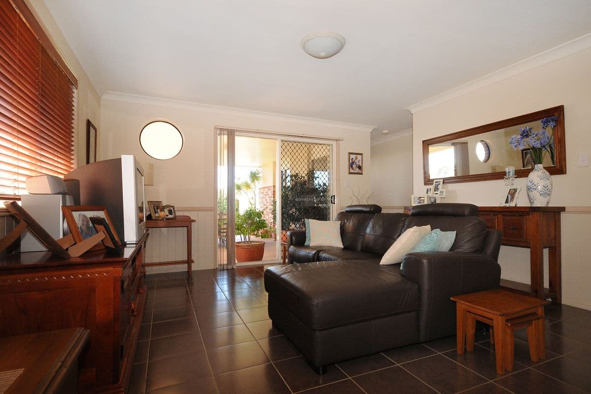 18a Merritt Street, HARRISTOWN QLD 4350, Harristown - Thumbnail 2