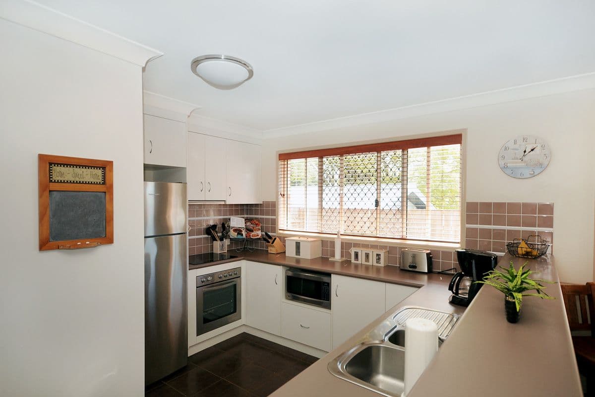 18a Merritt Street, HARRISTOWN QLD 4350, Harristown - Thumbnail 5