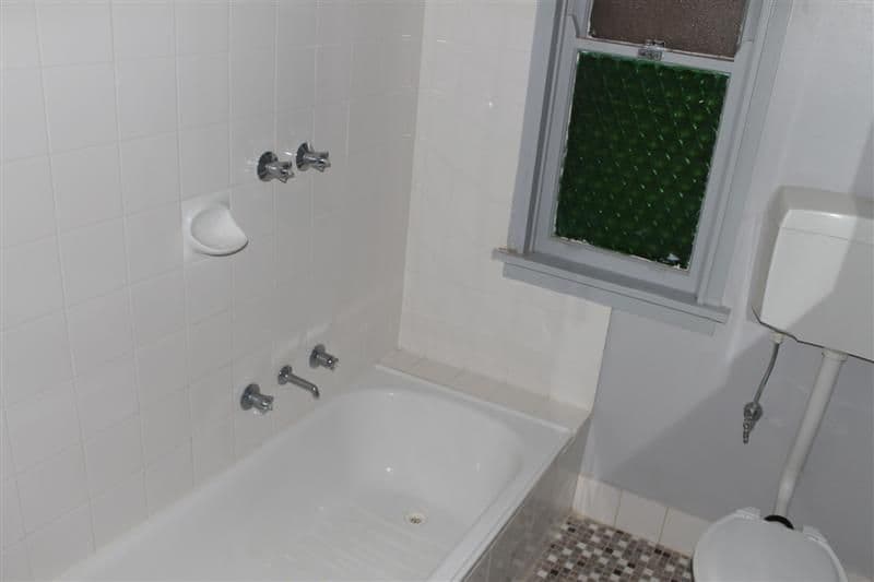 2 Yulong Street, DUBBO NSW 2830, Dubbo - Thumbnail 3