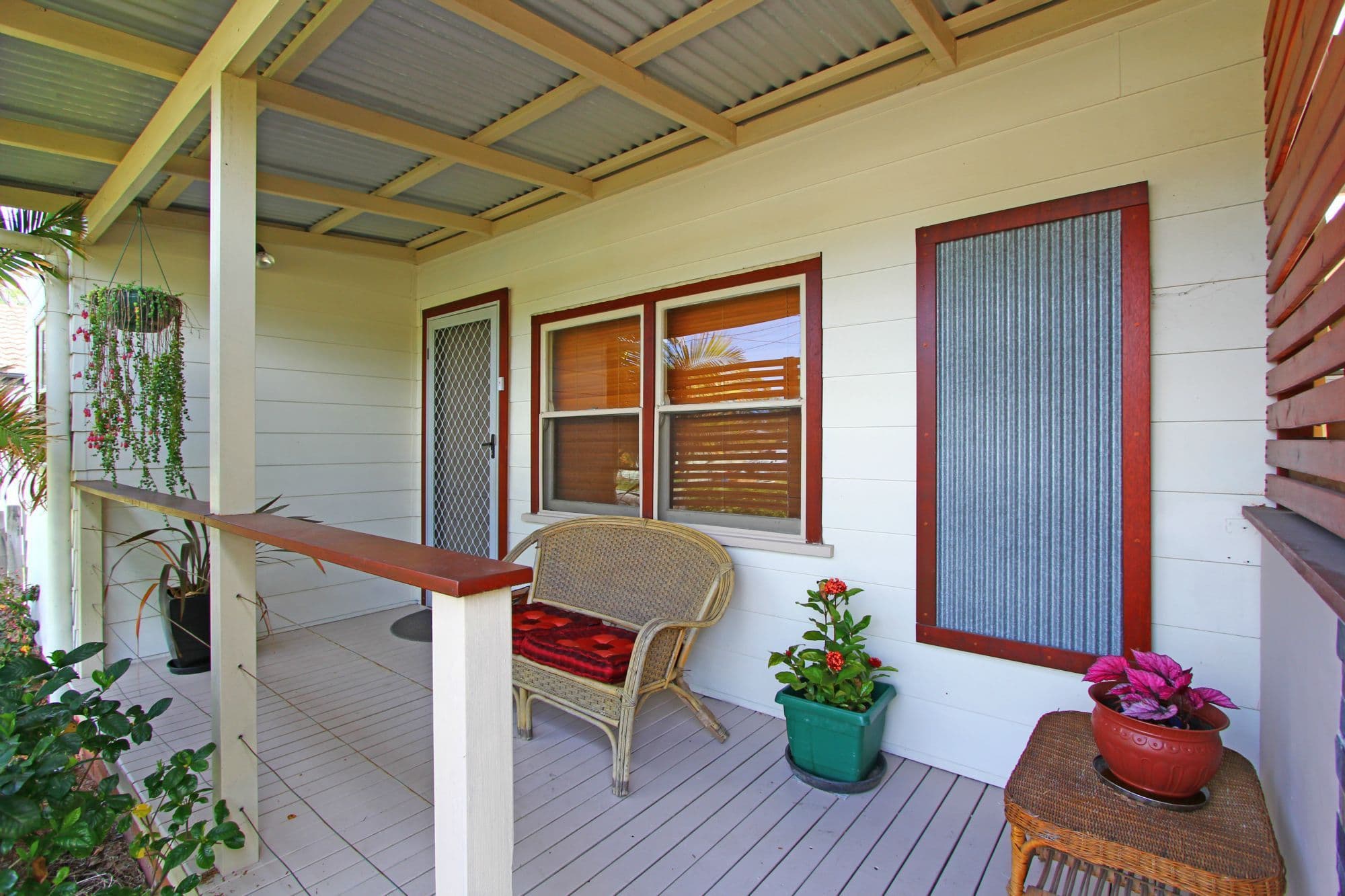 16 Taronga Avenue, SAN REMO NSW 2262, San Remo - Thumbnail 2