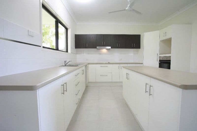 20 Parklands Drive, MOUNT LOUISA QLD 4814, Mount Louisa - Thumbnail 3